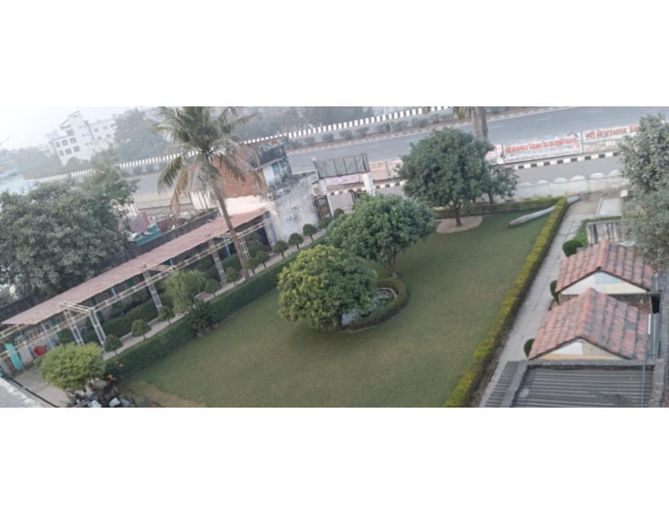 Hotel Sangam, ורנאסי מראה חיצוני תמונה